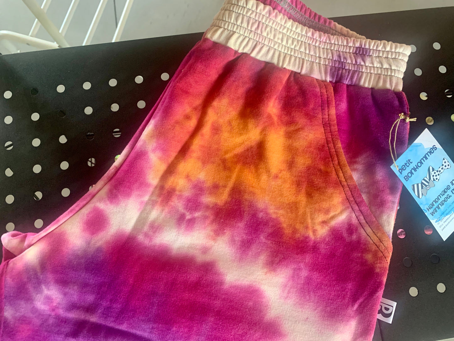 Bamboo Jogger Shorts Tie Dye - Orange/Purple/Fuschia
