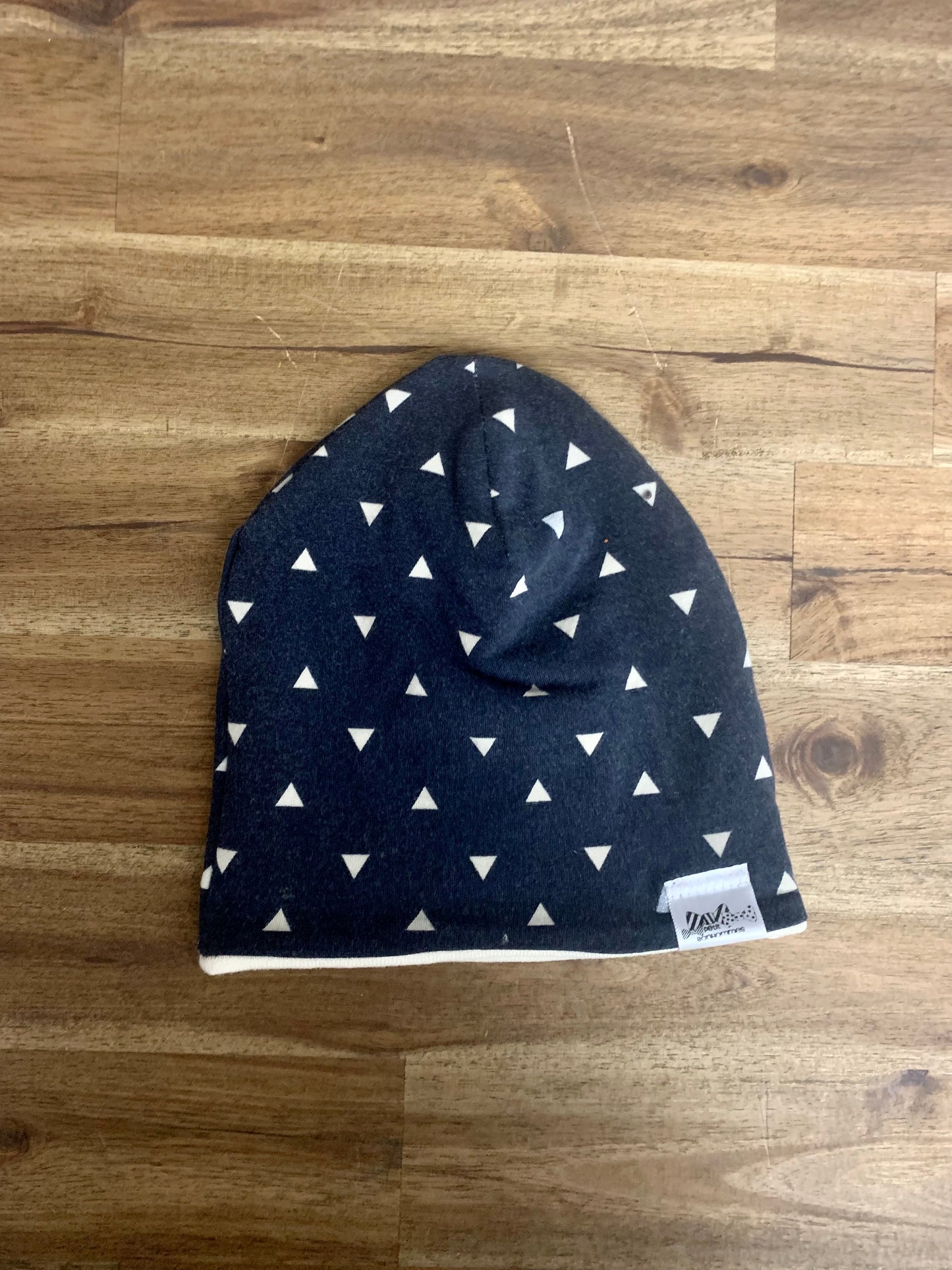 Slouchy Toque - Navy Triangles