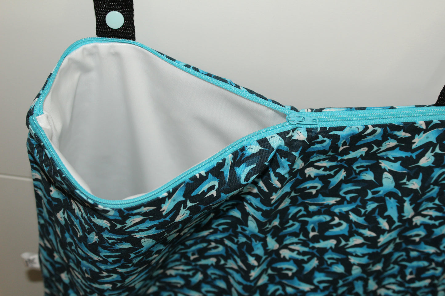 Wet Bag - Sharks Mini
